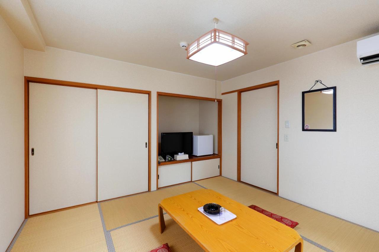 Tabist Rays Hotel Yakata Miyazaki Exteriör bild